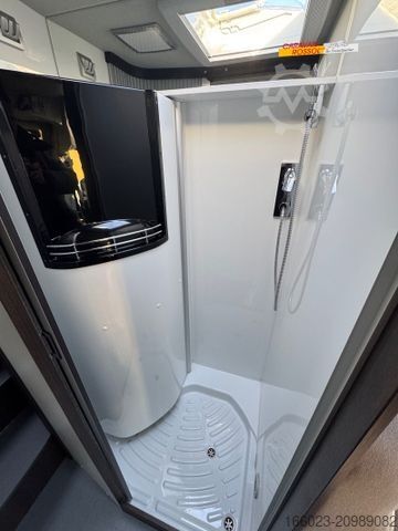 รถบ้าน PÖSSL Summit Prime 640 Fiat 160 PS