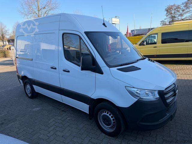 รถตู้หลังคาสูง MERCEDES-BENZ Sprinter Kompakt Hochdach AHK Standheizung