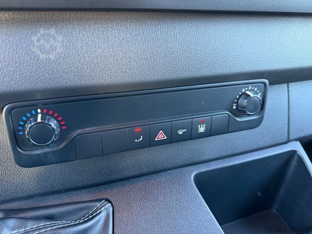 รถตู้หลังคาสูง MERCEDES-BENZ Sprinter Kompakt Hochdach AHK Standheizung