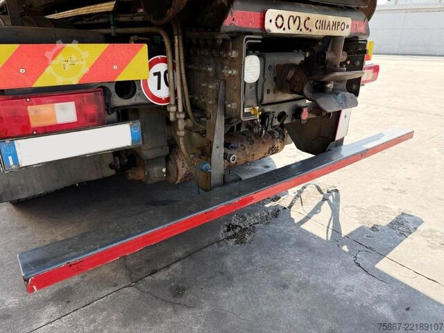 φορτηγό γερανός roll-off Volvo FM 460