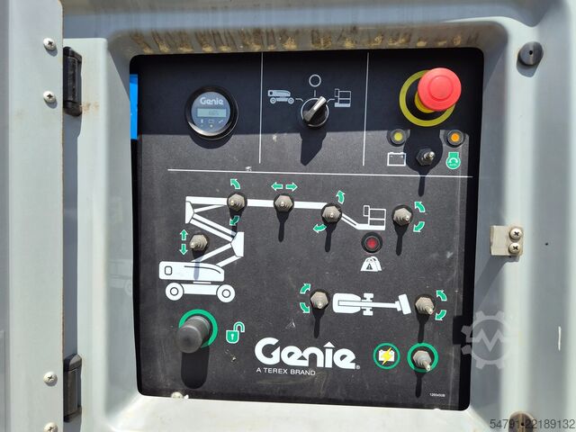 Plate-forme de travail télescopique articulée Genie Z-60 FE