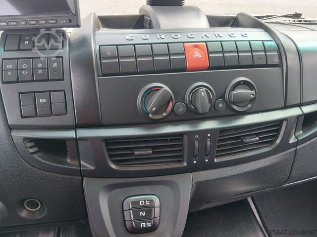 Skåpbil Iveco EuroCargo ML 75 E 19/P LBW Türe im Koffe