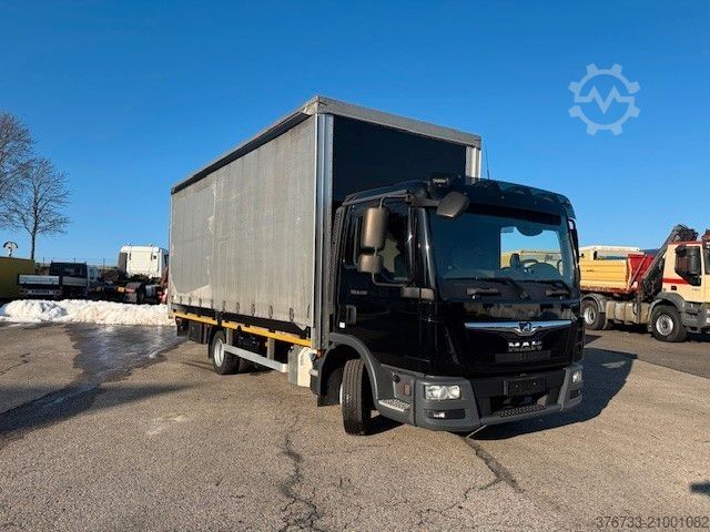 รถตู้ผ้าม่านข้าง MAN TGL 8.220 4x2 BL ¤6d 8,6to. Schalter A/C LBW