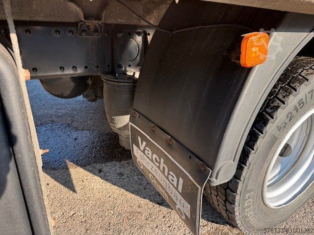 รถตู้ผ้าม่านข้าง MAN TGL 8.220 4x2 BL ¤6d 8,6to. Schalter A/C LBW