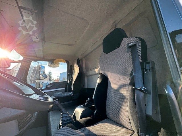 รถบรรทุกพื้นเรียบพร้อมผ้าใบคลุม MAN TGL 8.220 4x2 BL ¤6D 8,6to. Schalter A/C LBW