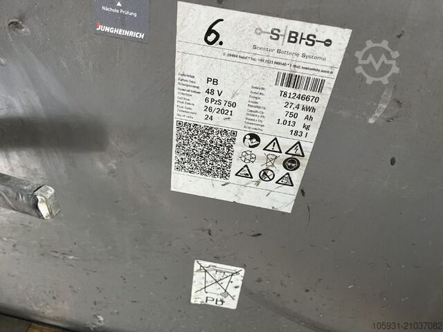 Carrello elevatore elettrico a 3 ruote Jungheinrich EFG216