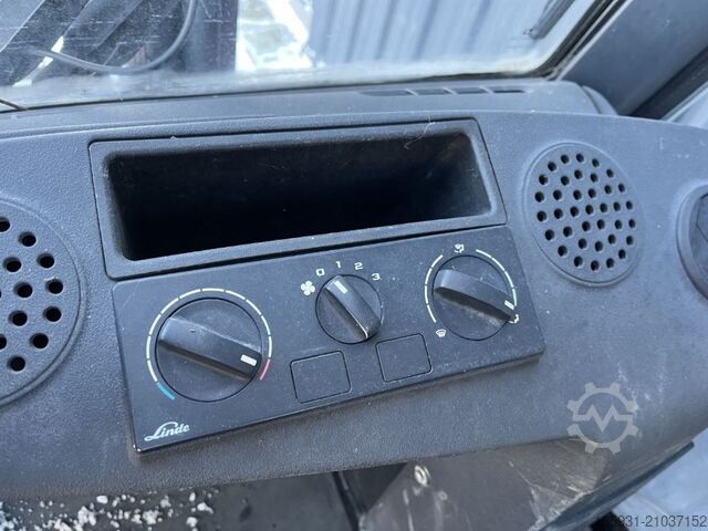 Treibgasstapler Linde H25T-02