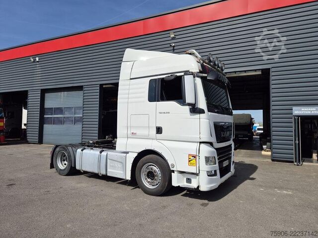 Standard tractor unit MAN TGX