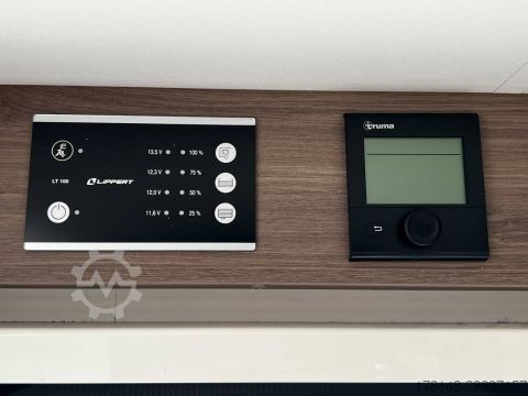 Autocaravana semi-integrada Carado VAN V347 pro +