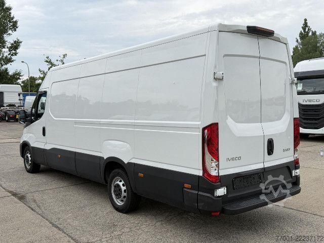 Фургон з високим дахом IVECO 35S16 V aktuelles Modell / MAXI