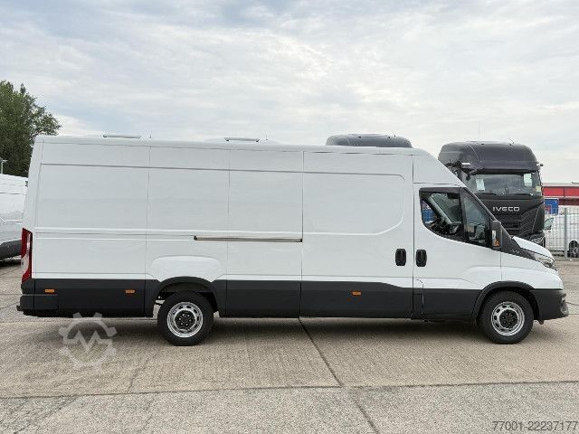 Фургон з високим дахом IVECO 35S16 V aktuelles Modell / MAXI