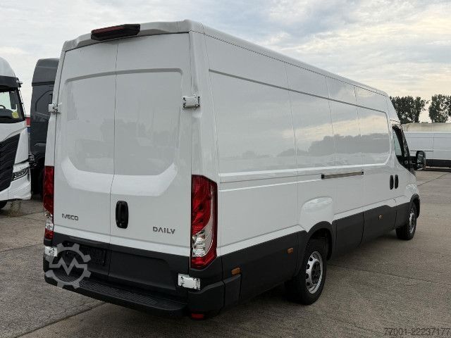 Hög tak skåpbil IVECO 35S16 V aktuelles Modell / MAXI