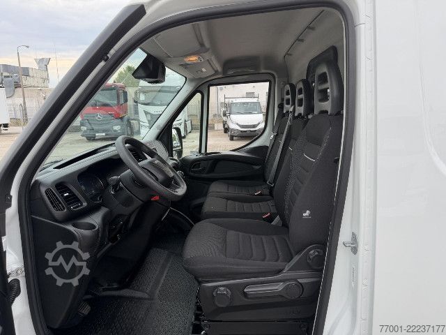 Hög tak skåpbil IVECO 35S16 V aktuelles Modell / MAXI