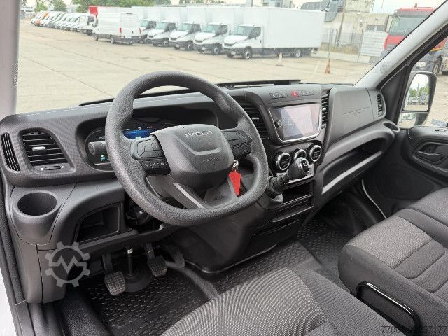 Hög tak skåpbil IVECO 35S16 V aktuelles Modell / MAXI