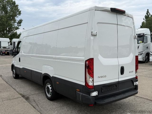 Skåpbil IVECO 35S16 V MY24 MAXI
