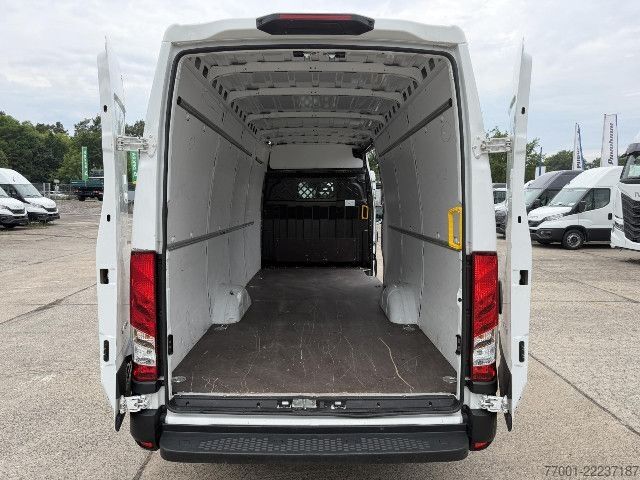 Skåpbil IVECO 35S16 V