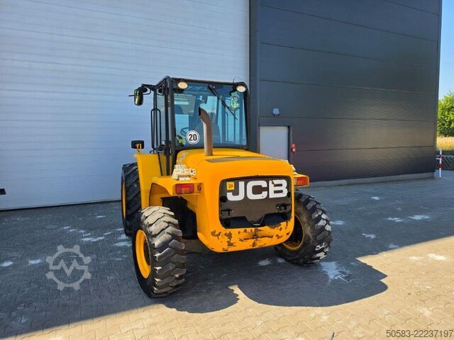 Empilhadeira todo-o-terreno JCB 940-4 T4 - TRIPLEX