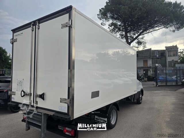 Kühlkastenwagen Iveco DAILY 35-18 HI MATIC 2021 CELLA 4,40 ATP