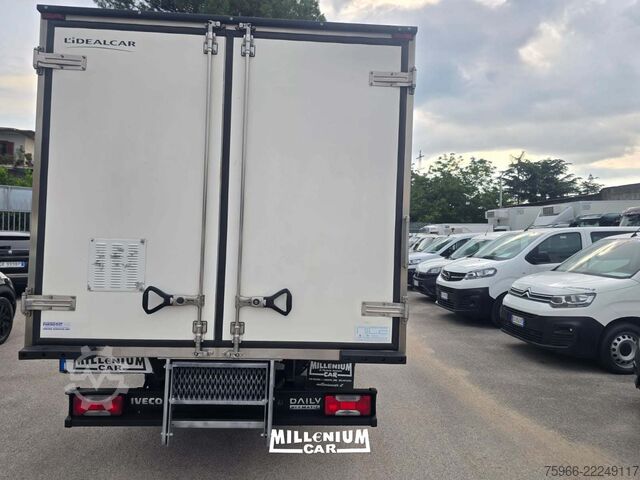 Kühlkastenwagen Iveco DAILY 35-18 HI MATIC 2021 CELLA 4,40 ATP