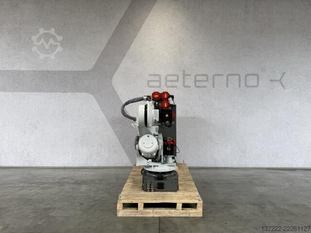 Atnaujintas pramoninis robotas — 1 metų garantija FANUC R-2000iB/250F