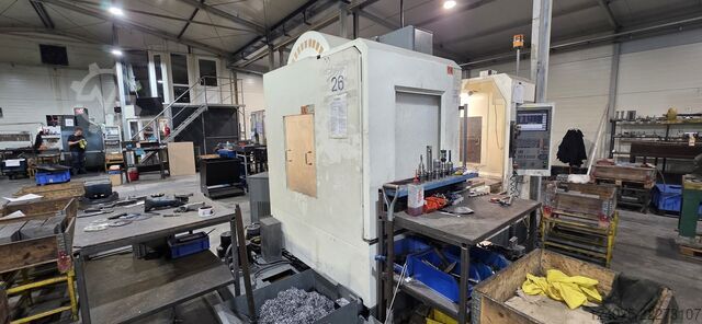 Pusat pemesinan vertikal Hartford PRO-1000