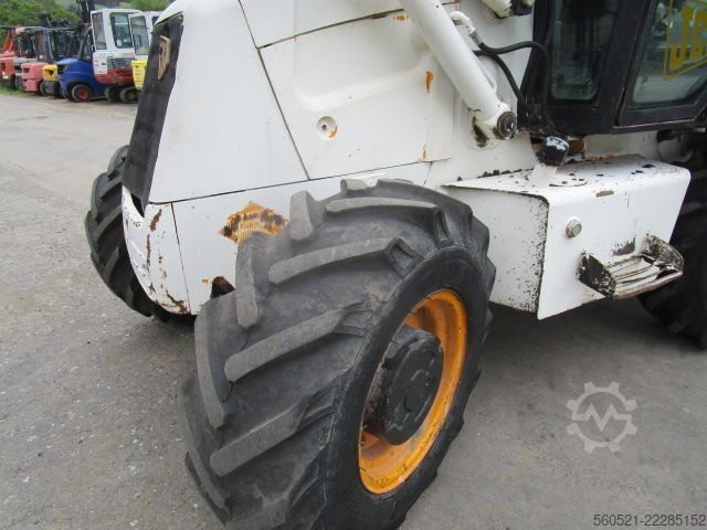लोडर JCB 2CX Airmaster mit Schaufel + Luftkompressor