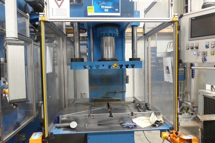 ZEULENRODA hydraulic single-column press ZEULENRODA PRESSTECHNIK PYE 100 F