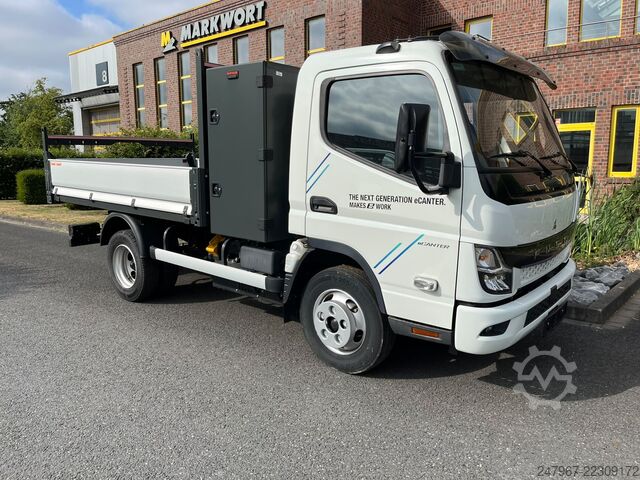 Pick-up van Fuso ECANTER 4C15 S-BAT4X2 2800
