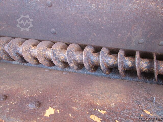Traktorius GUTBROD 2500S *Schneepflug+Salzsteuer+Kabine+417 Std.*