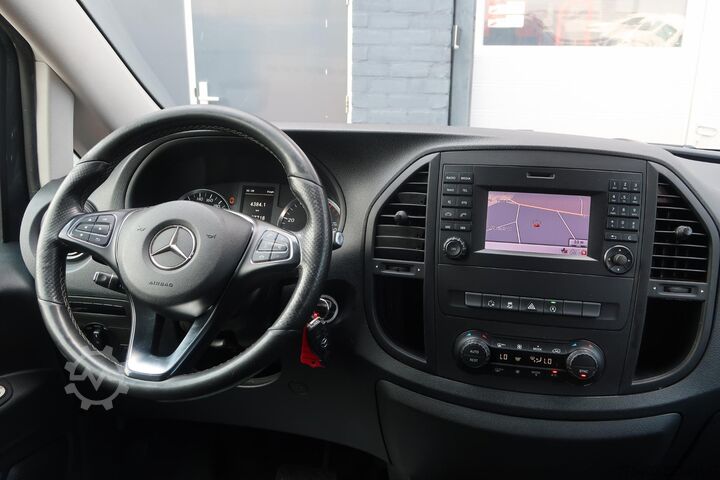  Mercedes-Benz Vito 114 CDI Lang DC AUT/ LED/ CAM/ CRUISE/ NAV...