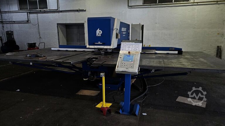 Stroj za probijanje i grizanje BOSCHERT Multipunch 1530