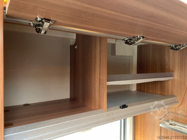 แคมเปอร์กึ่งบูรณาการ WEINSBERG Pepper 600 MEG | Markise, RFK, AHK,TV, SOG