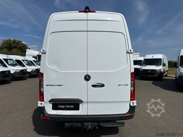 Fourgon tôlé MERCEDES-BENZ Sprinter 317 CDI KA/PRO/L3H2/MAXI/4325/AHK3,5t/M