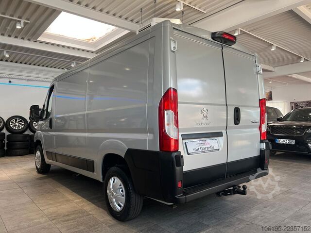 Furgoneta PEUGEOT Boxer HDI *Lange Version*L2-H1*Klima*Kamera*1.HD