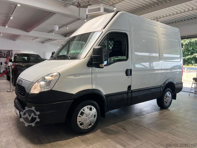 Furgão de teto alto IVECO Daily 29L11 *Hochdach*AHK*