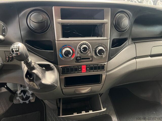 Furgão de teto alto IVECO Daily 29L11 *Hochdach*AHK*