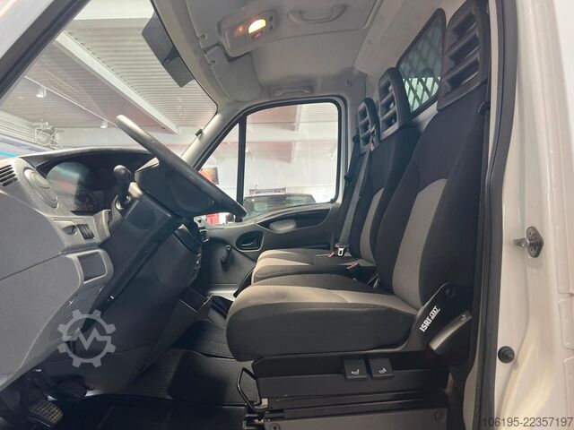 Furgão de teto alto IVECO Daily 29L11 *Hochdach*AHK*