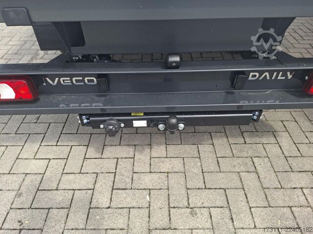 皮卡厢式货车 IVECO Daily 35S14YD Pritsche 2,8 m / Klima / Kamera