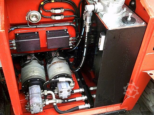 Ψαλίδι ανύψωσης PB Lifttechnik S151-19E4x4