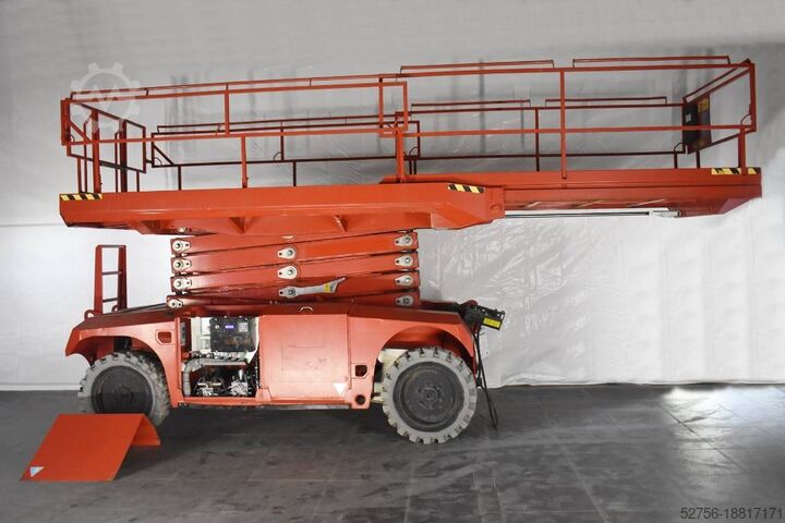 Nožnicový výťah PB Lifttechnik S151-19E4x4