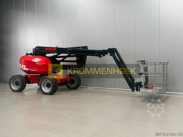 פלטפורמת עבודה טלסקופית מפרקית Manitou 180 ATJ