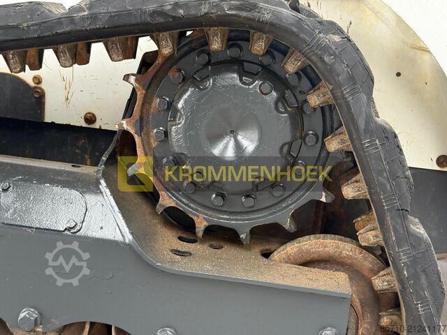 מעמיס זחלי Bobcat T 590