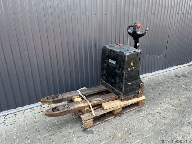 Niederhubwagen Linde T16