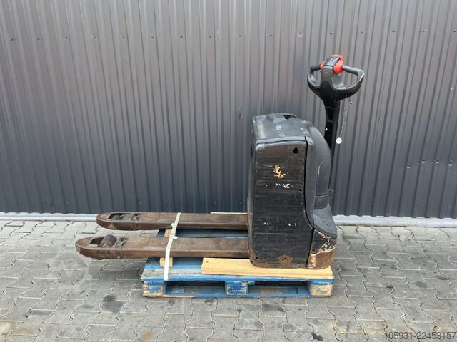 Niederhubwagen Linde T16