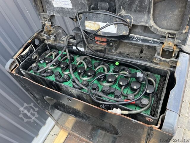 Niederhubwagen Linde T16