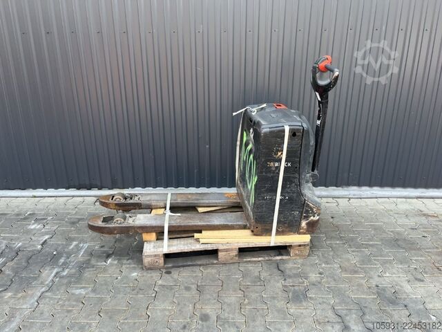 Niederhubwagen Linde T16