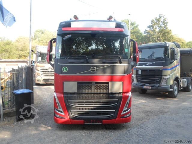 Trattore stradale volumetrico VOLVO FH 500/ Globetrotter/ Low Deck