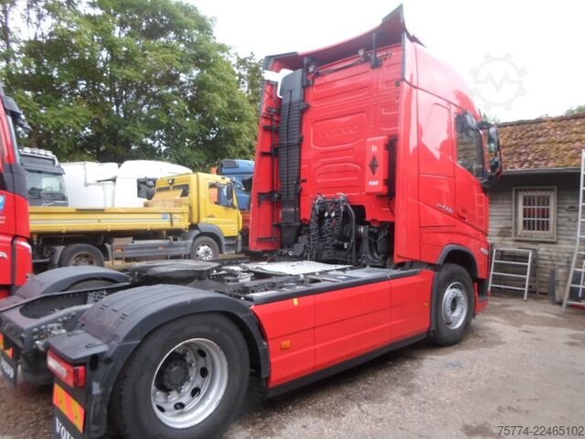 Trattore stradale standard VOLVO FH 500/ Globetrotter/ KM 361000 !!