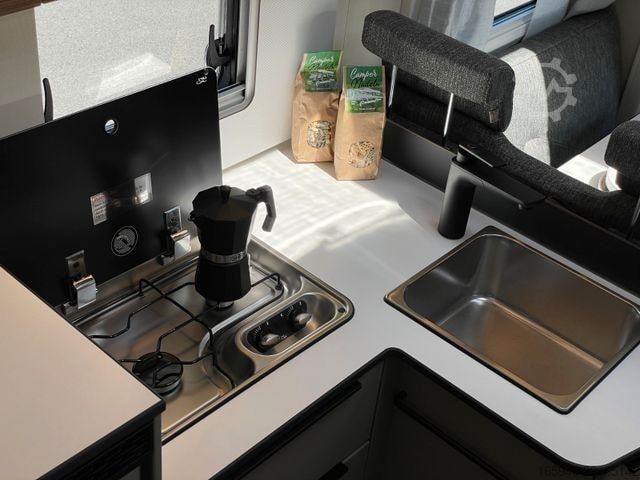 Autocaravana semi-integrada BÜRSTNER Campeo TD 691 G | Autom. | Solar | Markise |