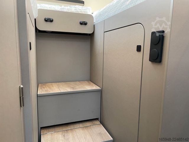 Autocaravana semi-integrada BÜRSTNER Campeo TD 691 G | Autom. | Solar | Markise |